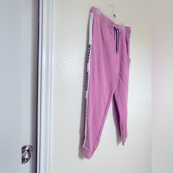 Reebok sweatpants size Large - Picture 4 of 5
